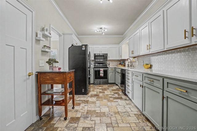 6505 E 78TH Street, Tulsa, OK 74133