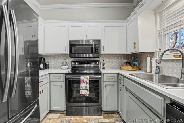 6505 E 78TH Street, Tulsa, OK 74133