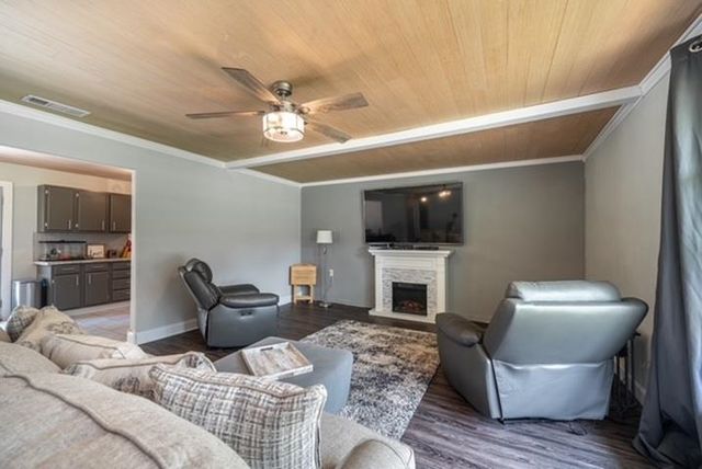 11300 County Road 2326, Tyler, TX 75707