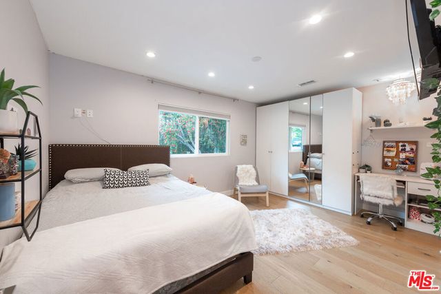 4629 Cerro Verde Place, Tarzana, CA 91356