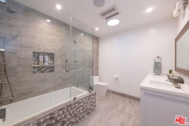 4629 Cerro Verde Place, Tarzana, CA 91356