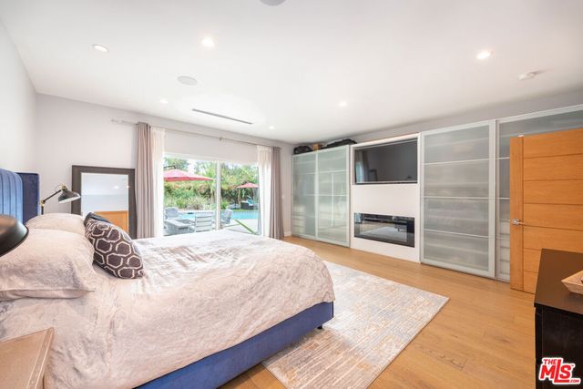 4629 Cerro Verde Place, Tarzana, CA 91356