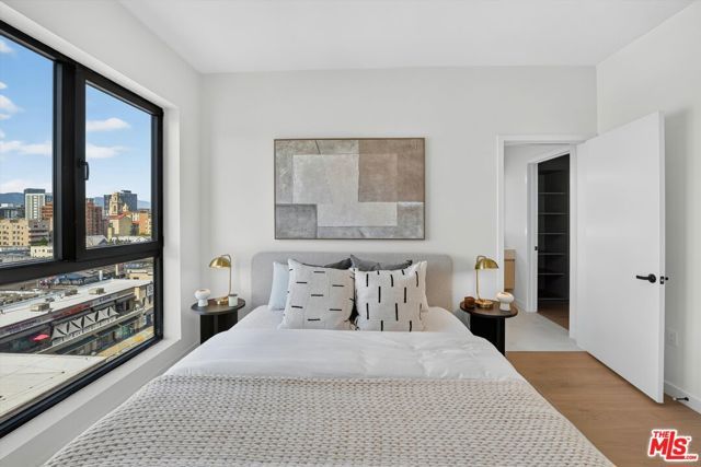 904 S New Hampshire Avenue PH-3, Los Angeles, CA 90006