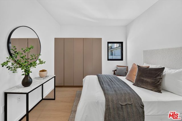 904 S New Hampshire Avenue PH-3, Los Angeles, CA 90006