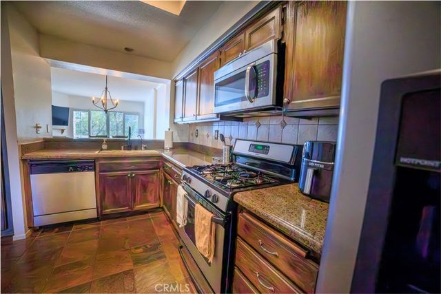 24514 Mcbean 52, Valencia, CA 91355