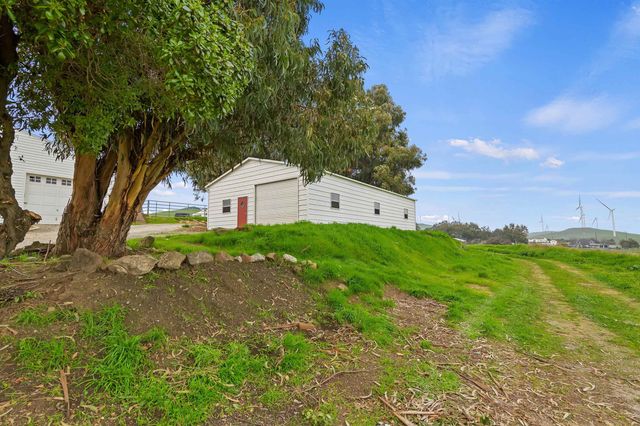 3326 Dyer Rd, Livermore, CA 94551