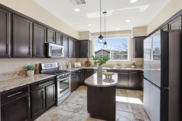 34170 Via Torino, Fremont, CA 94555