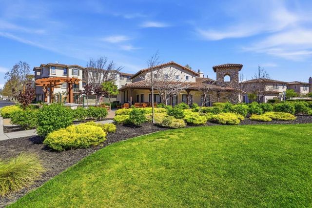 34170 Via Torino, Fremont, CA 94555