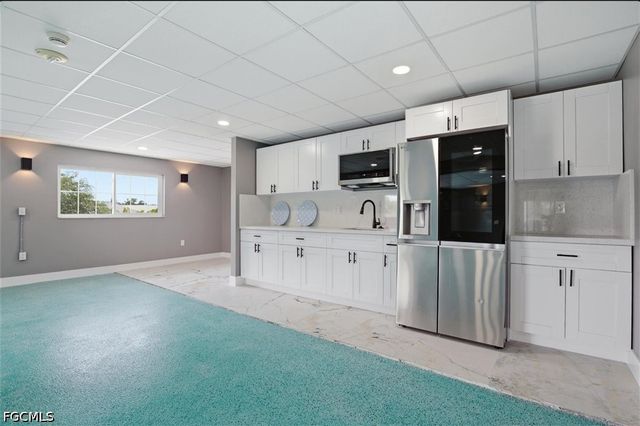 3706 Broadway 18, Fort Myers, FL 33901