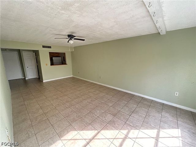 3706 Broadway 18, Fort Myers, FL 33901