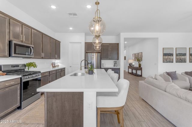 22634 E ROUNDUP Way, Queen Creek, AZ 85142