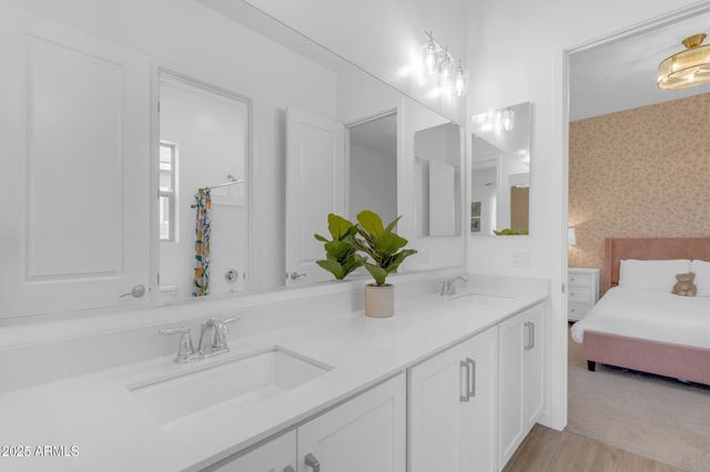 22634 E ROUNDUP Way, Queen Creek, AZ 85142