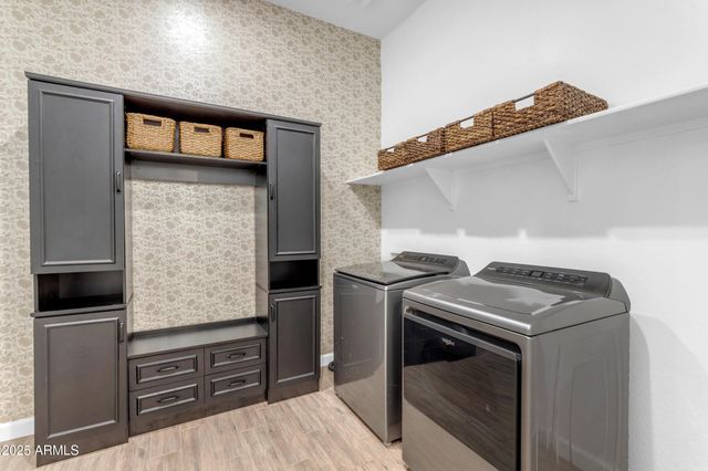 22634 E ROUNDUP Way, Queen Creek, AZ 85142