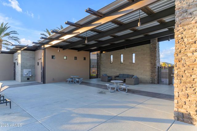 22634 E ROUNDUP Way, Queen Creek, AZ 85142