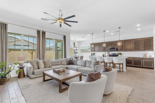 22634 E ROUNDUP Way, Queen Creek, AZ 85142