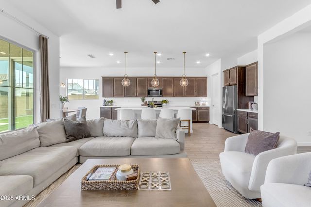 22634 E ROUNDUP Way, Queen Creek, AZ 85142