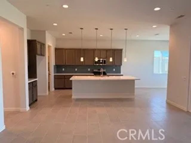 6318 Rainy Pass, Hesperia, CA 92345