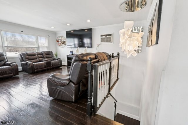 47 Cherokee Ave, Rockaway Twp., NJ 07866