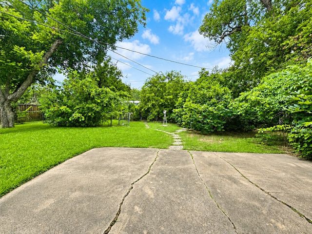 14415 Ablon Drive, Farmers Branch, TX 75234