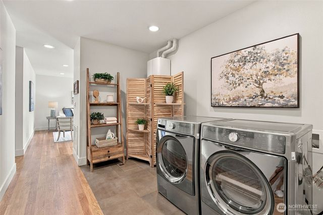 9620 NE 26th Street, Clyde Hill, WA 98004