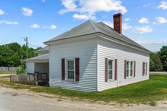 209 W Front Street, Lillington, NC 27546