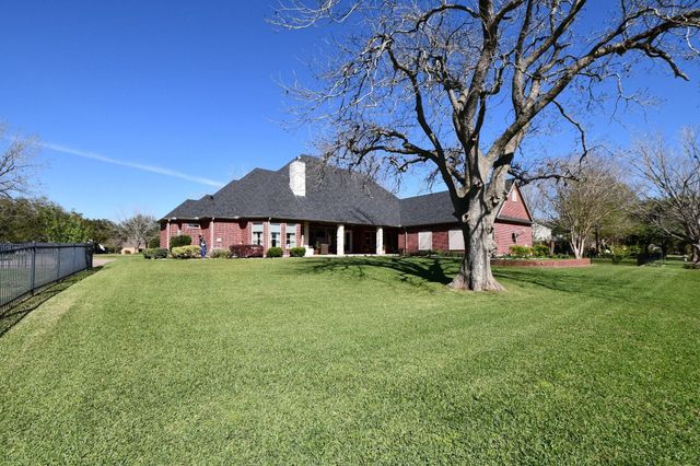 5427 Weston Drive, Fulshear, TX 77441