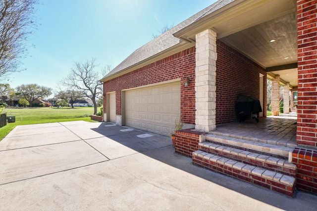 5427 Weston Drive, Fulshear, TX 77441