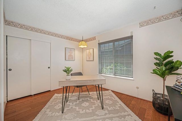 7326 Winnett Way, Sacramento, CA 95823