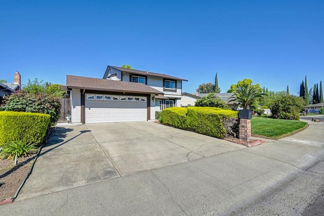 7326 Winnett Way, Sacramento, CA 95823
