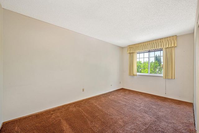 7326 Winnett Way, Sacramento, CA 95823