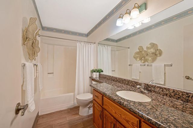 7326 Winnett Way, Sacramento, CA 95823