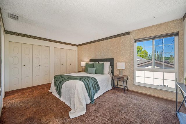 7326 Winnett Way, Sacramento, CA 95823