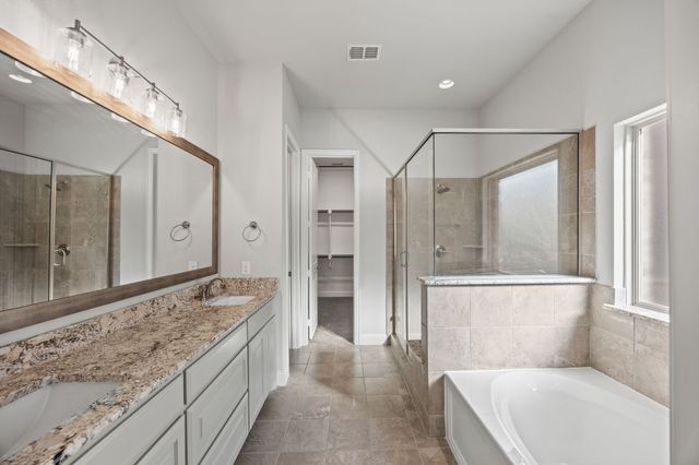 8402 Watersway Drive, Rowlett, TX 75088