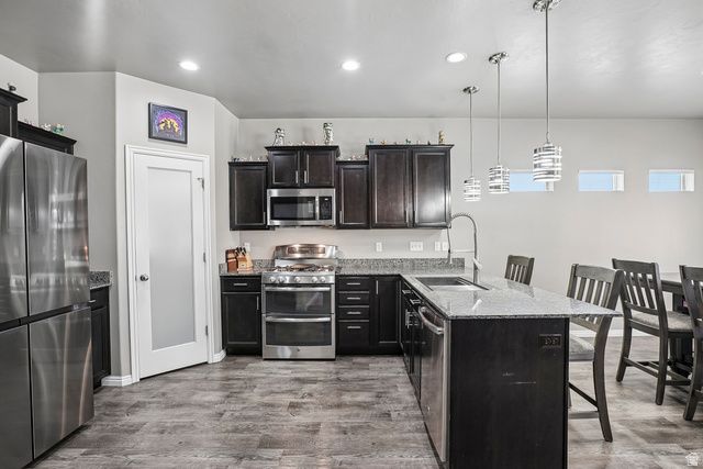 1168 E CANYON DR, South Weber, UT 84405