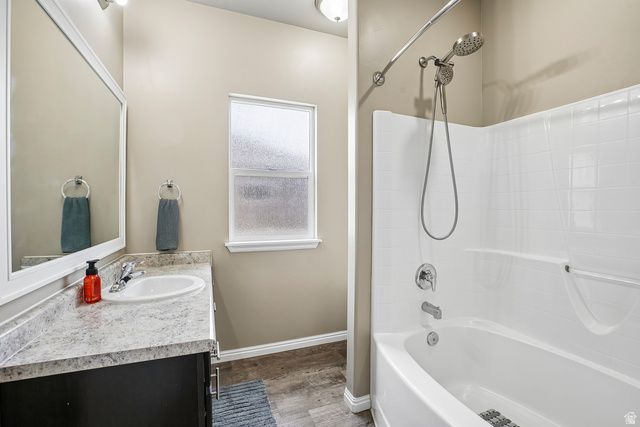 1168 E CANYON DR, South Weber, UT 84405