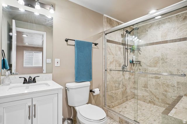 1168 E CANYON DR, South Weber, UT 84405