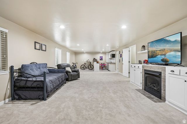 1168 E CANYON DR, South Weber, UT 84405