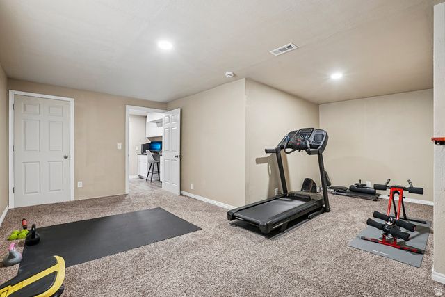 1168 E CANYON DR, South Weber, UT 84405