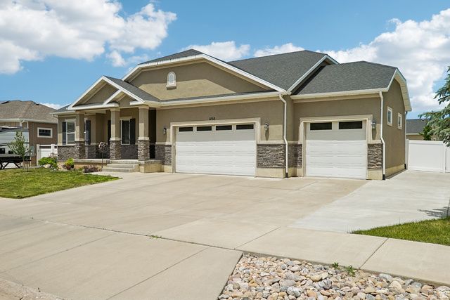 1168 E CANYON DR, South Weber, UT 84405