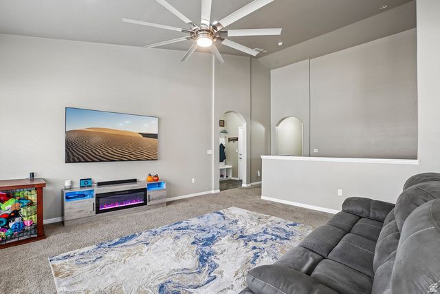 1168 E CANYON DR, South Weber, UT 84405