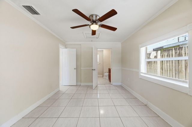4888 Prince Drive, Lake Worth Beach, FL 33461