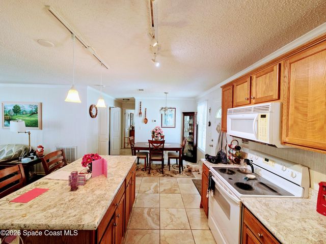 118 Holiday Park Boulevard NE, Palm Bay, FL 32907