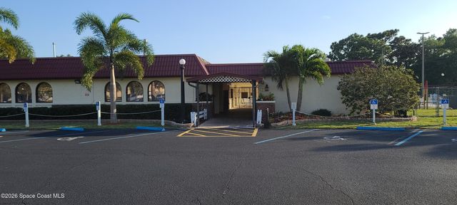 118 Holiday Park Boulevard NE, Palm Bay, FL 32907