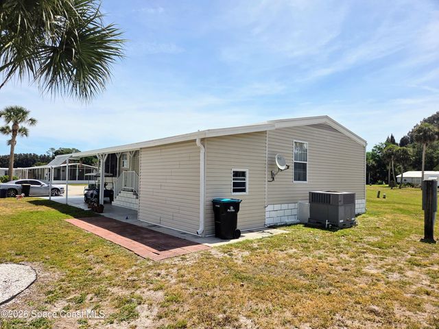118 Holiday Park Boulevard NE, Palm Bay, FL 32907