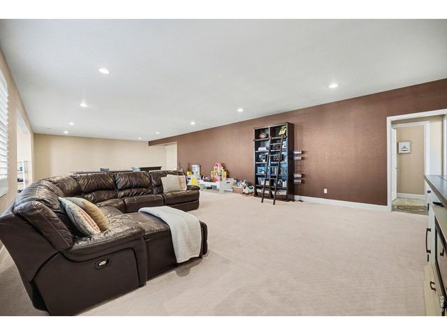 9462 Noble Way, Arvada, CO 80007
