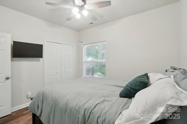 2426 Tory Oak Place, Matthews, NC 28105