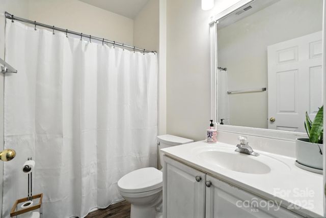 2426 Tory Oak Place, Matthews, NC 28105