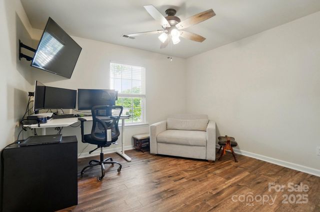 2426 Tory Oak Place, Matthews, NC 28105