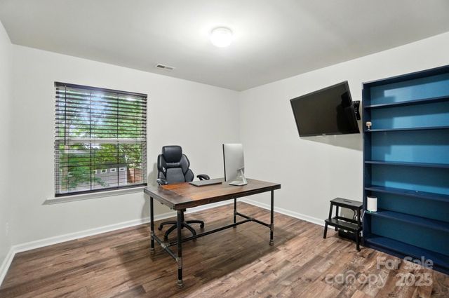 2426 Tory Oak Place, Matthews, NC 28105