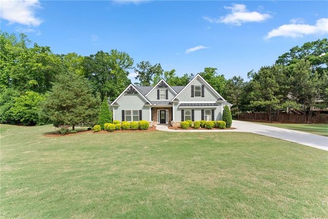 300 Bryce Avenue, Jefferson, GA 30549
